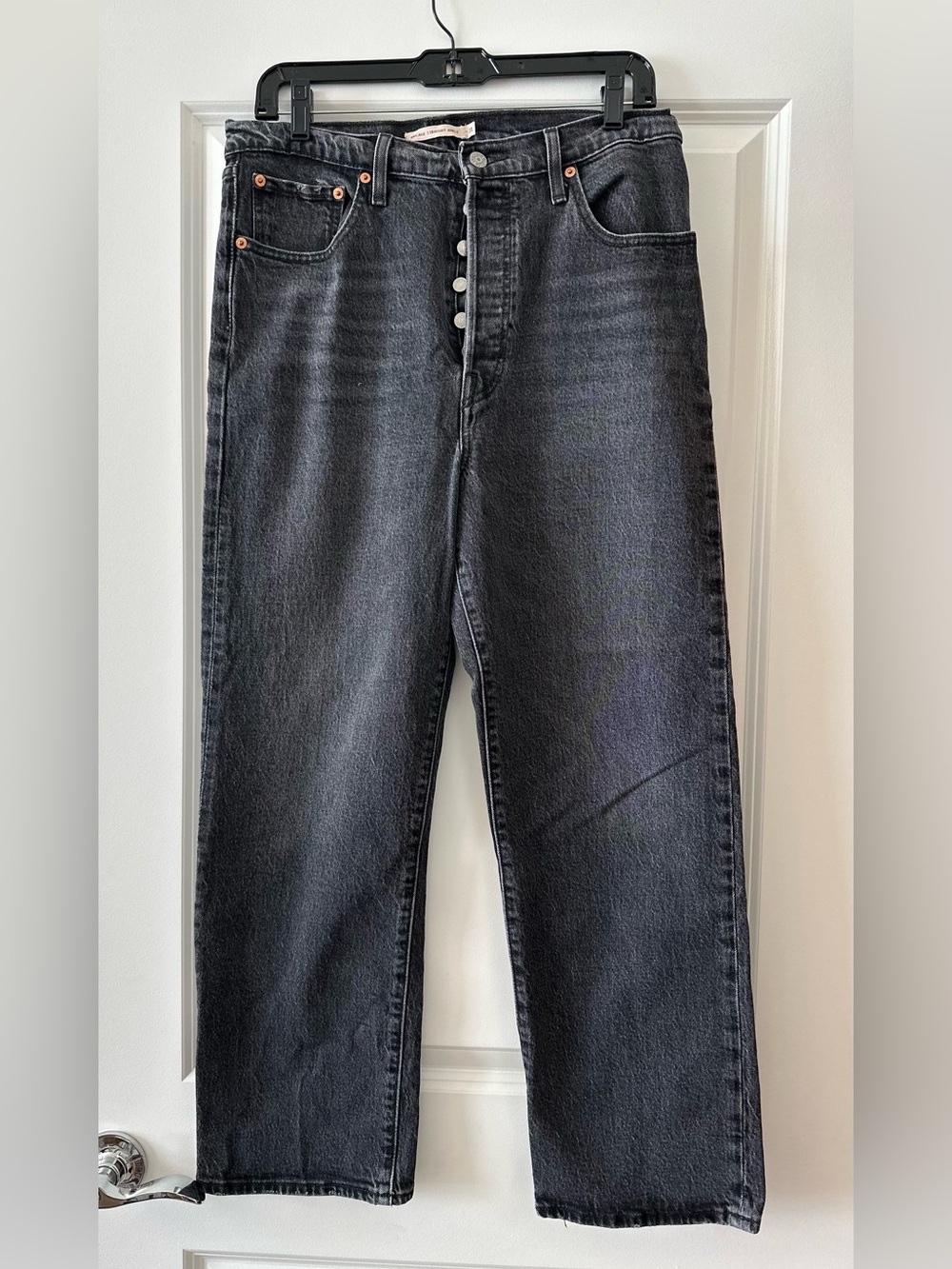 Levi's Premium Ribcage Straight Ankle jeans in black wash, 31